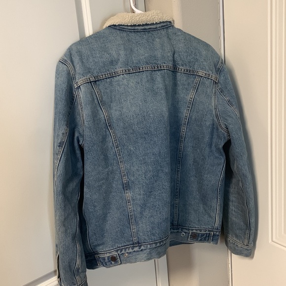Sherpa lined Jean jacket - Picture 3 of 3